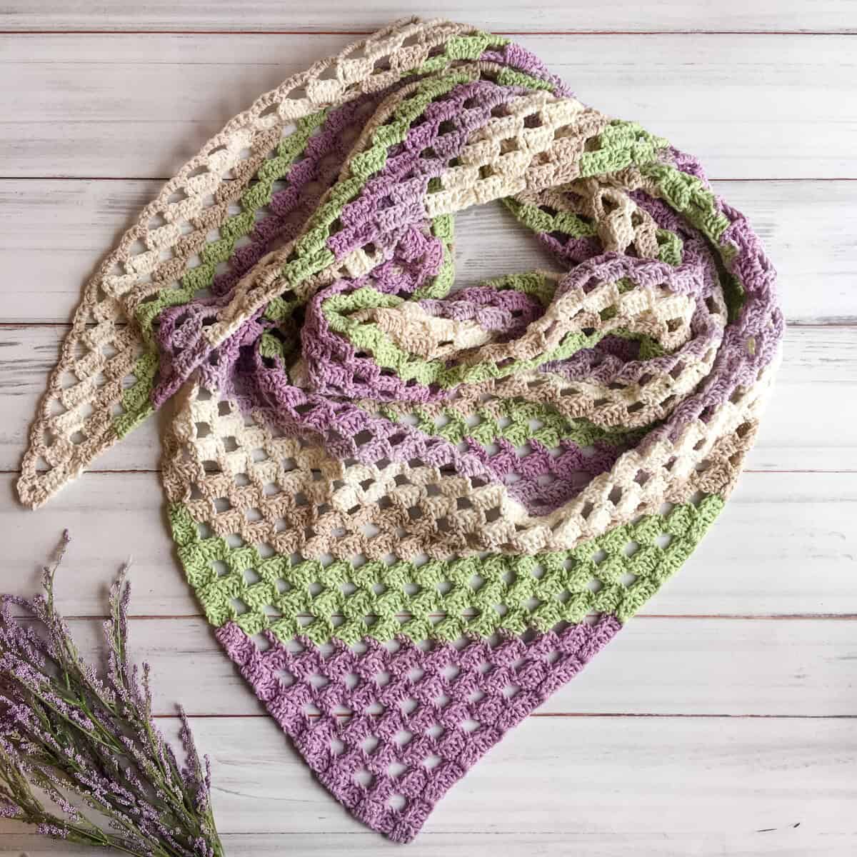 lacy c2c crochet scarf pattern
