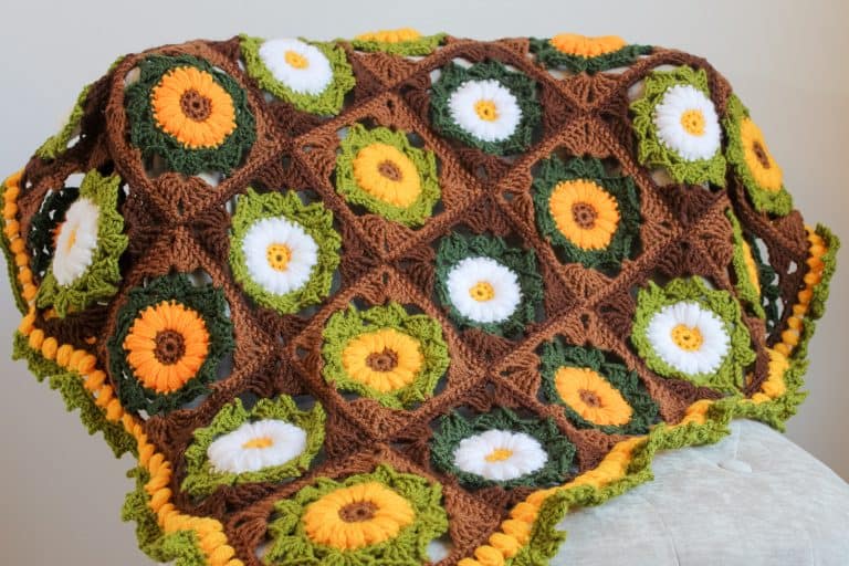 Granny Flower Square Blanket free pattern