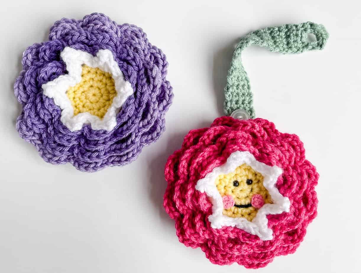 Flower towel holder free crochet pattern