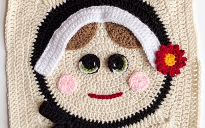 Crochet Woman Pilgrim Square Thanksgiving free pattern
