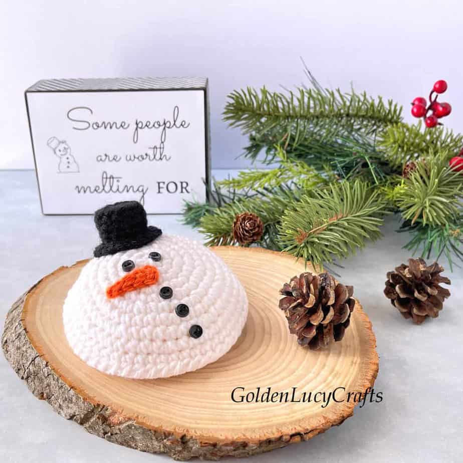 Crochet Melting Snowman by Golden Lucy Crafts