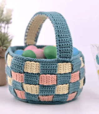 Woven Crochet Easter Basket by Zamiguz