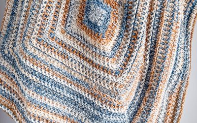 Crochet Square Blanket | Center Out Square Crochet Blanket