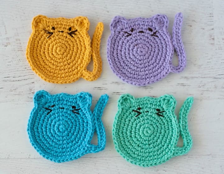 Cute Cat crochet coasters by Crochet 365 Knit Too