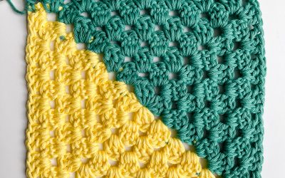 Two Color Granny Square | Half and Half Granny free pattern