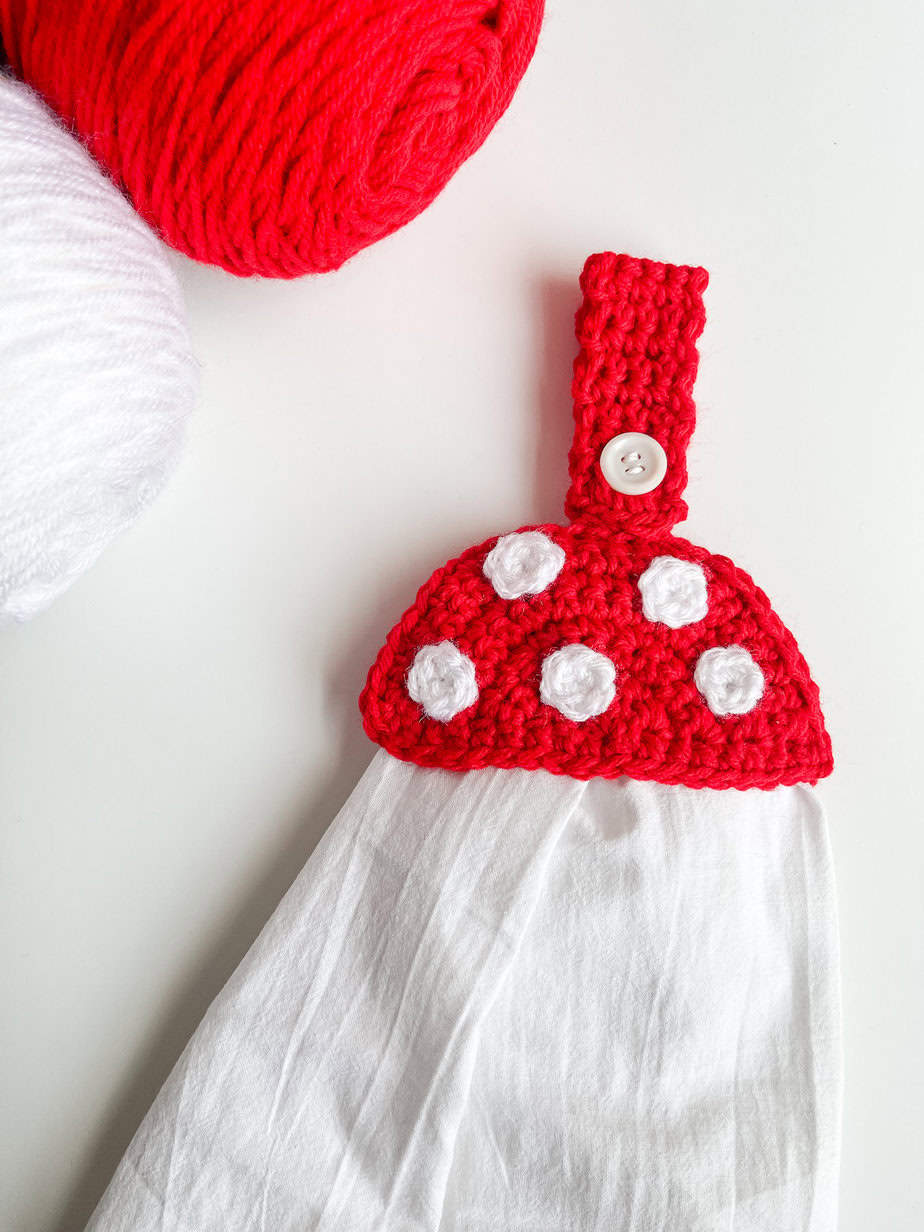 Mushroom towel topper pattern
