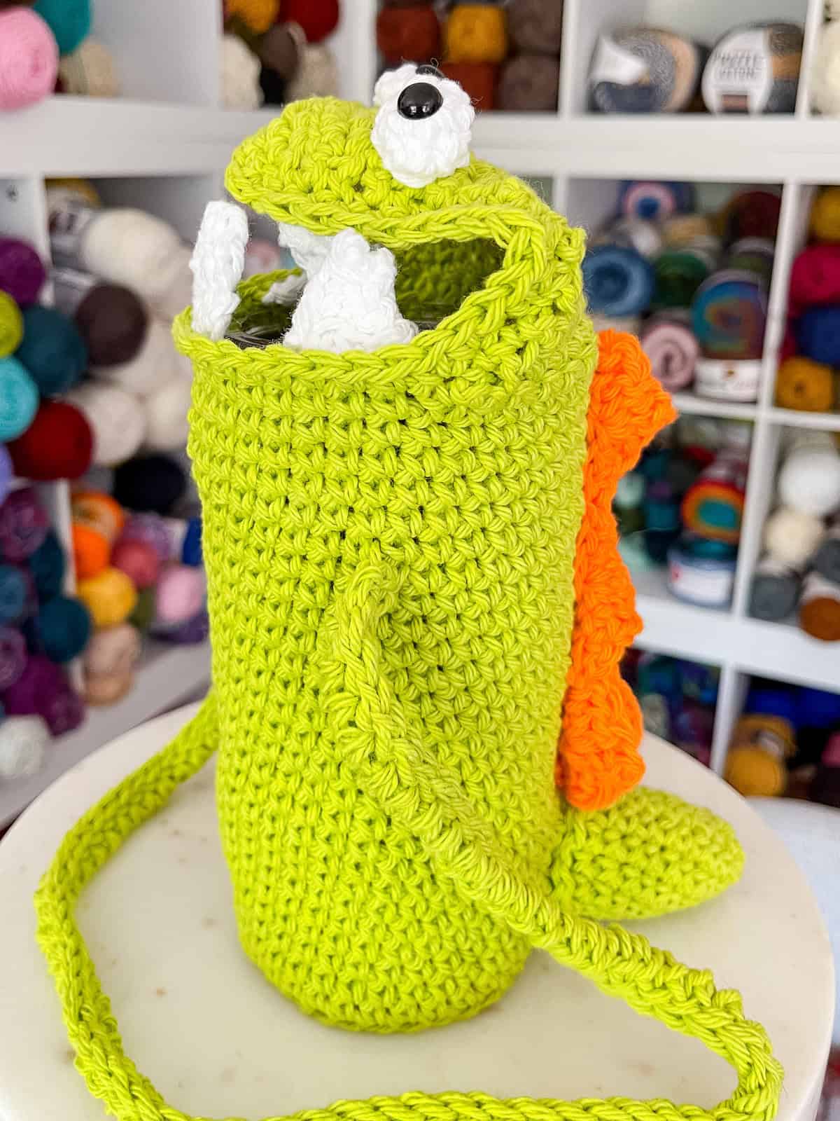 Marvin monster water bottle holder free crochet pattern