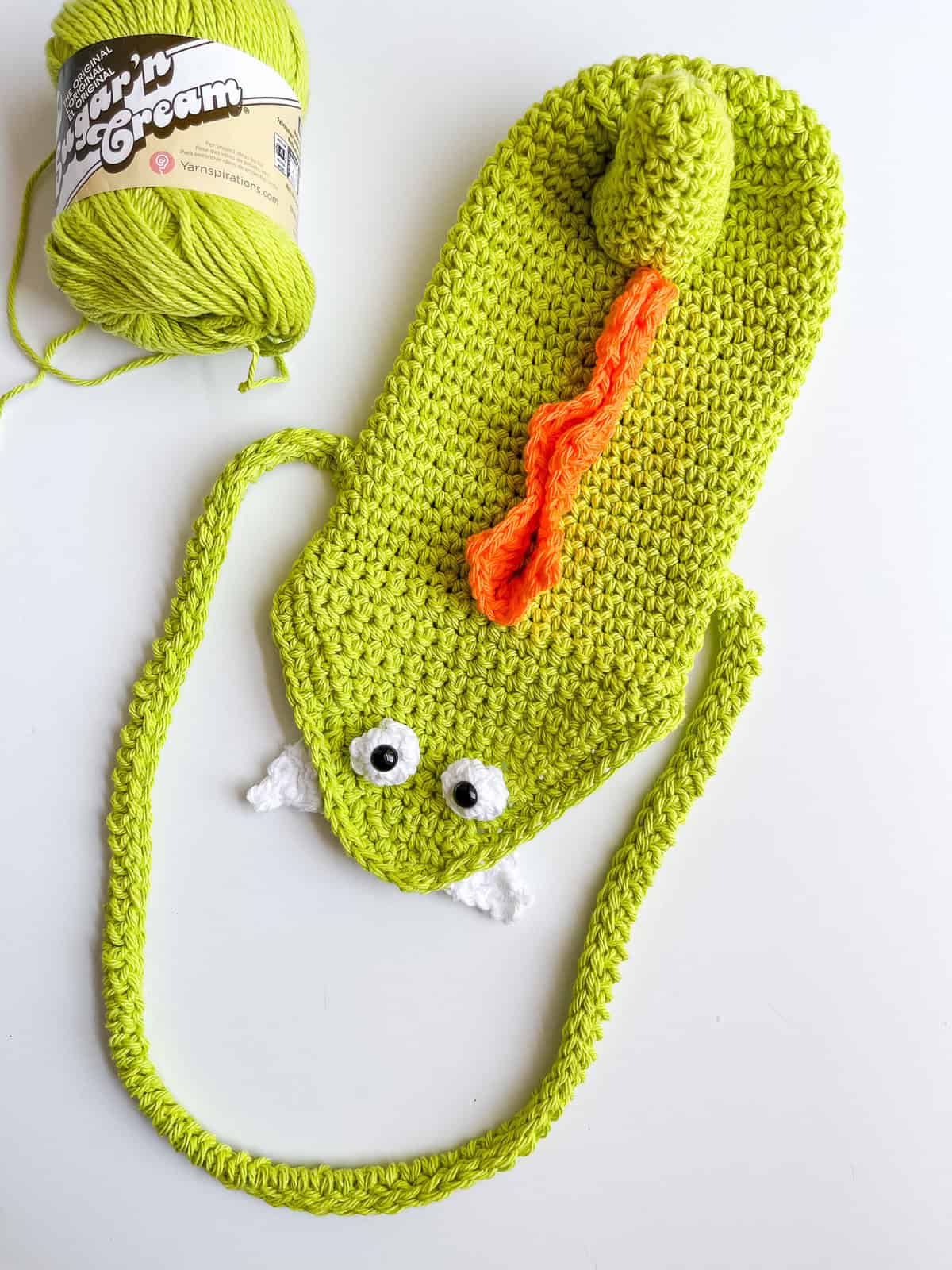 Marvin monster water bottle holder free crochet pattern