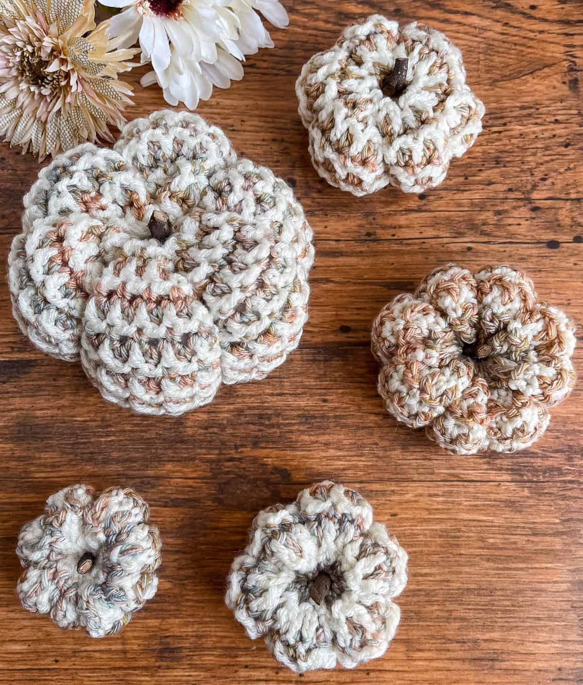 crochet pumpkins pattern set