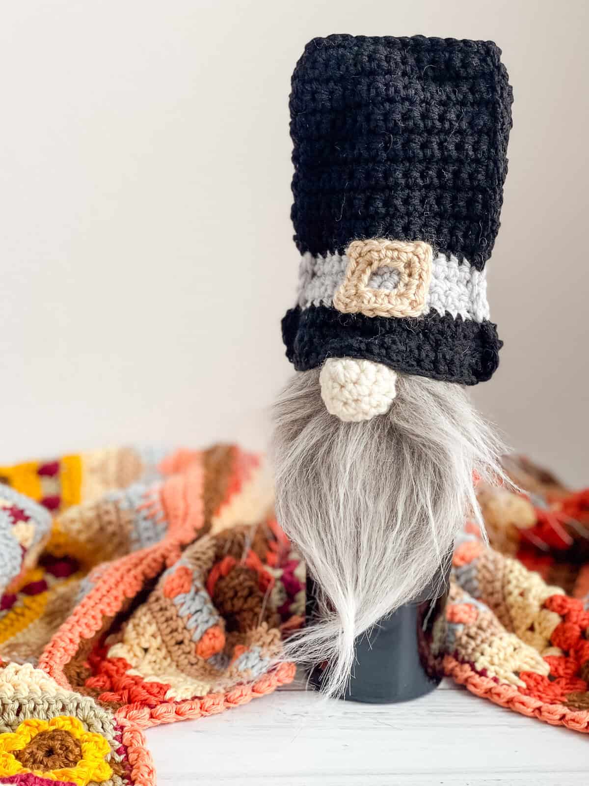 Pilgrim Man Gnome Bottle Topper free crochet pattern