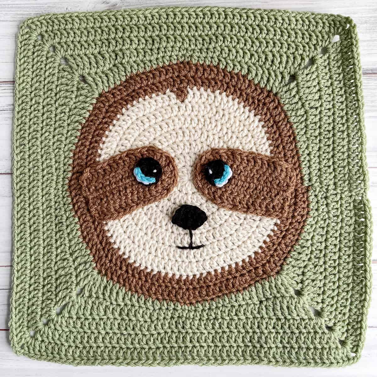 Crochet Sloth Square free pattern