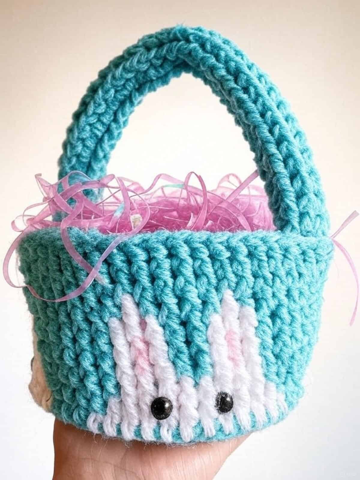 Crochet Easter Basket free crochet pattern