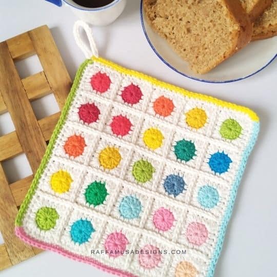 Scrappy Dot Crochet Potholder by Raffamusa Designs
