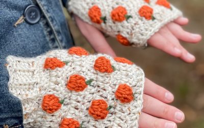 Crochet Fingerless Gloves | Pumpkin Patch Gloves Pattern