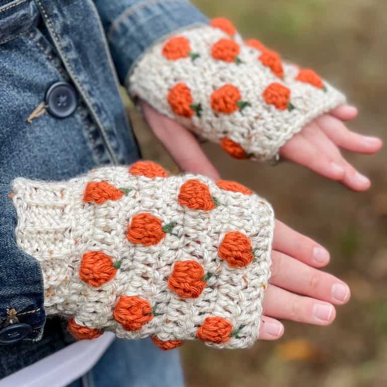 crochet fingerless gloves with pumpkin patch crochet stitch