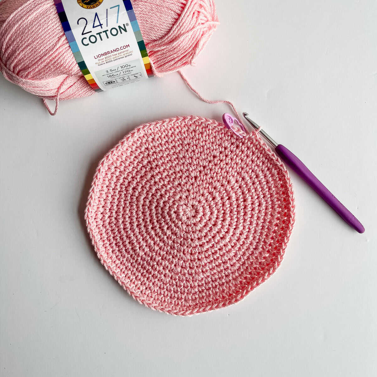 perfect round circle in single crochet crown for bucket hat
