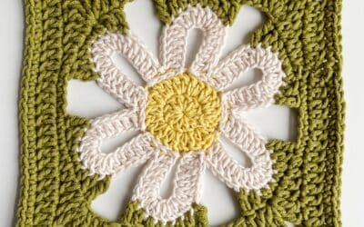Flower Power Daisy Granny Square | Free Crochet Daisy Square