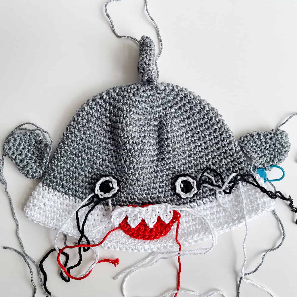 shark crochet hat assembly process