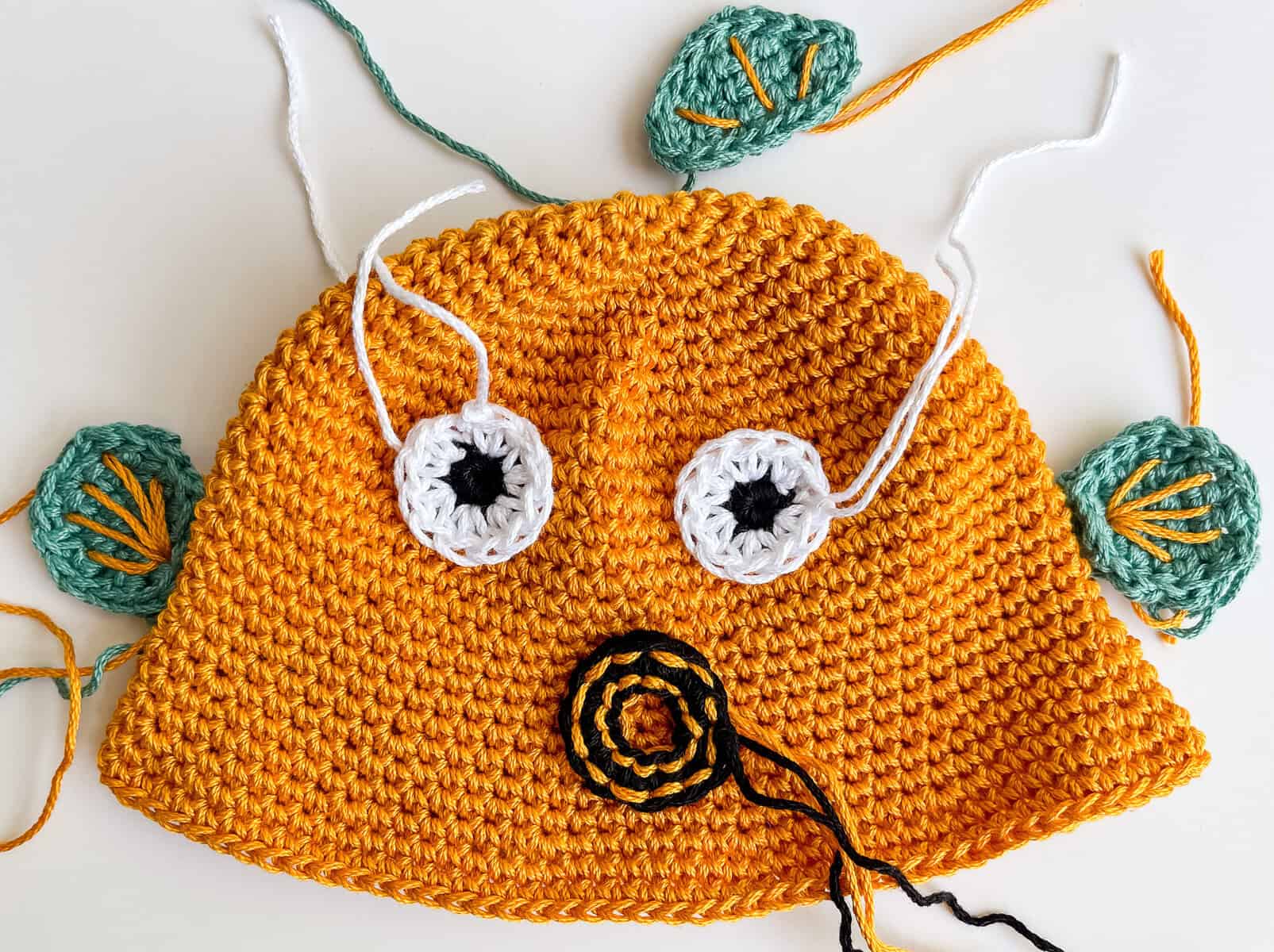 sewing appliques process fish crochet hat